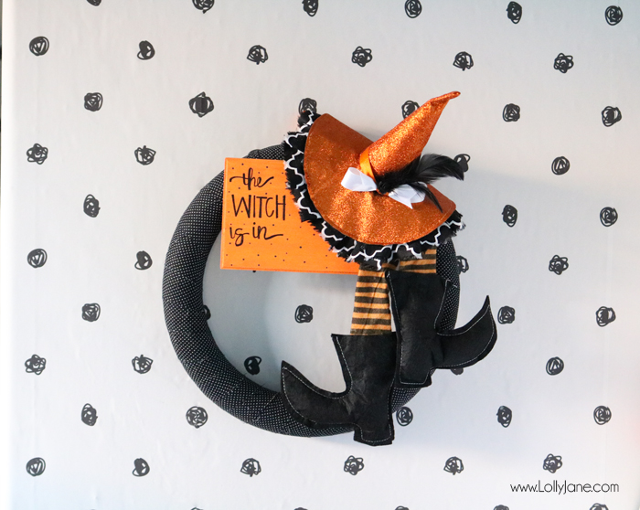 DIY-Fabric-Wrapped-Witch-Sign-Wreath-Polka-Dot